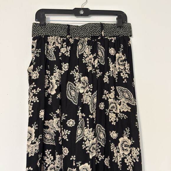 Options by Madison’s Long Black Skirt with Cream Paisley Boho Style Size L Rayon - Picture 6 of 10